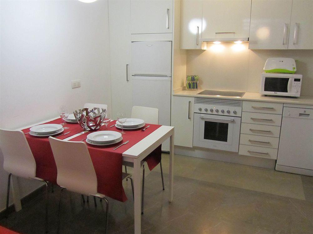 Apartamentos Living Valencia-Vitoria ภายนอก รูปภาพ
