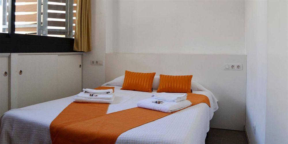 Apartamentos Living Valencia-Vitoria ภายนอก รูปภาพ