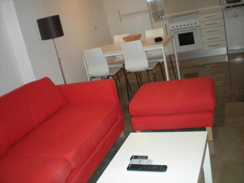 Apartamentos Living Valencia-Vitoria ห้อง รูปภาพ