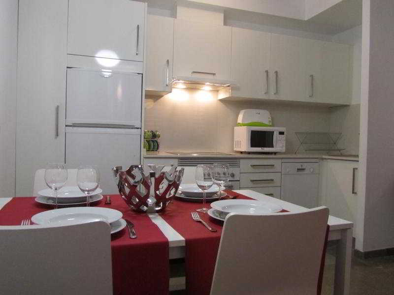 Apartamentos Living Valencia-Vitoria ภายนอก รูปภาพ